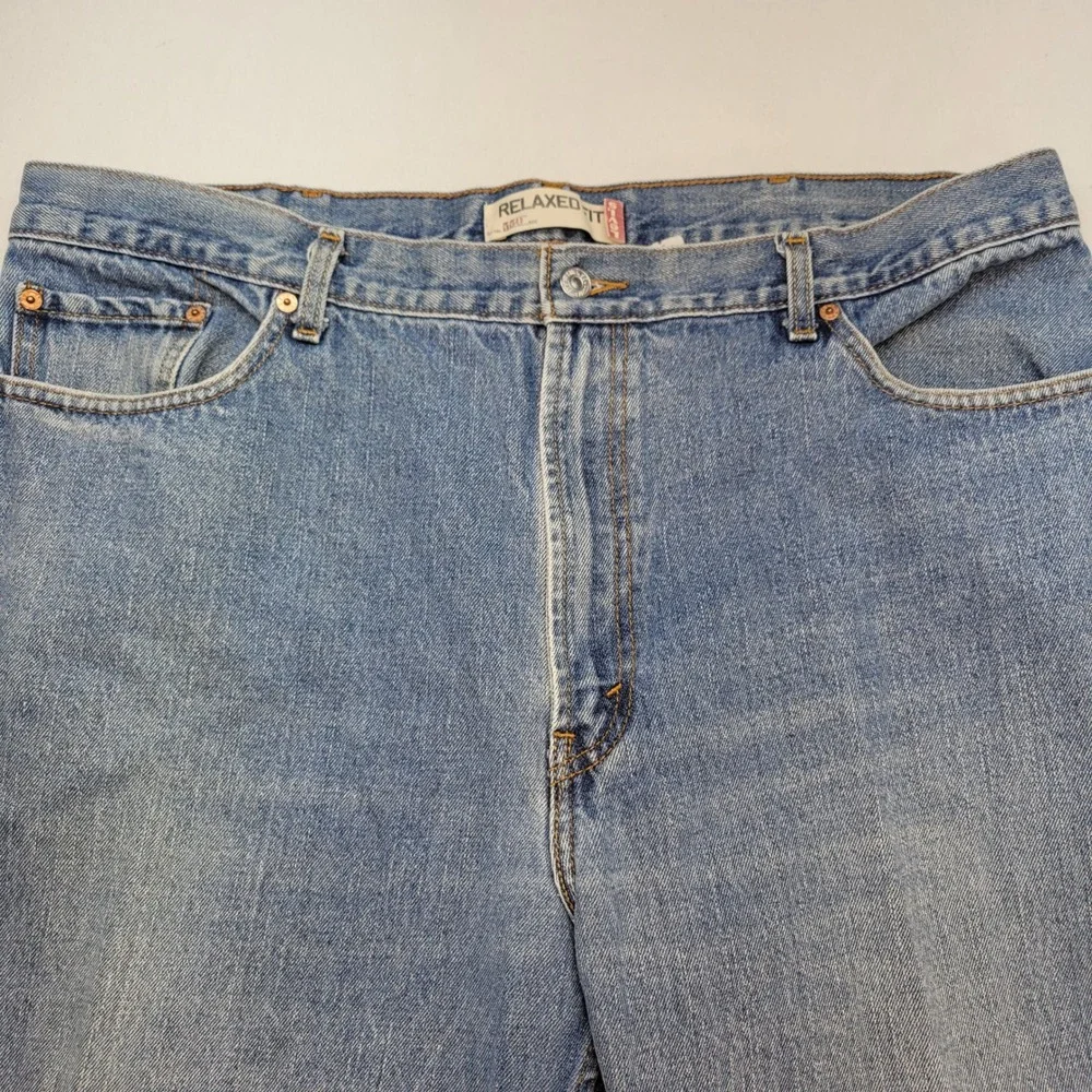 Levi's 550 Relaxed Tapered Jeans Mens 42x30‎ Blue Medium Wash Y2K Denim